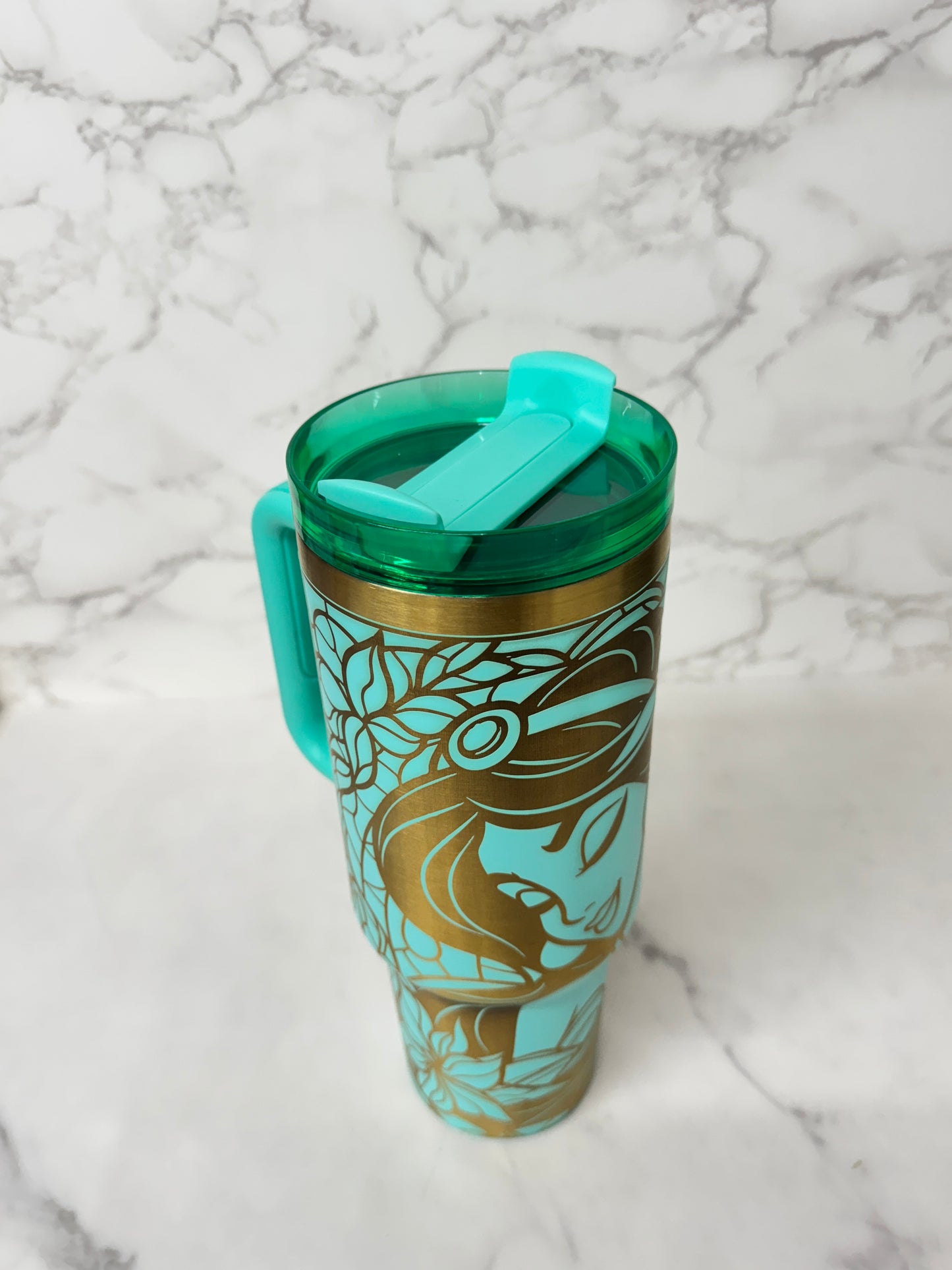 Jasmine-Inspired 40oz Tumbler – Royal Gaze Edition
