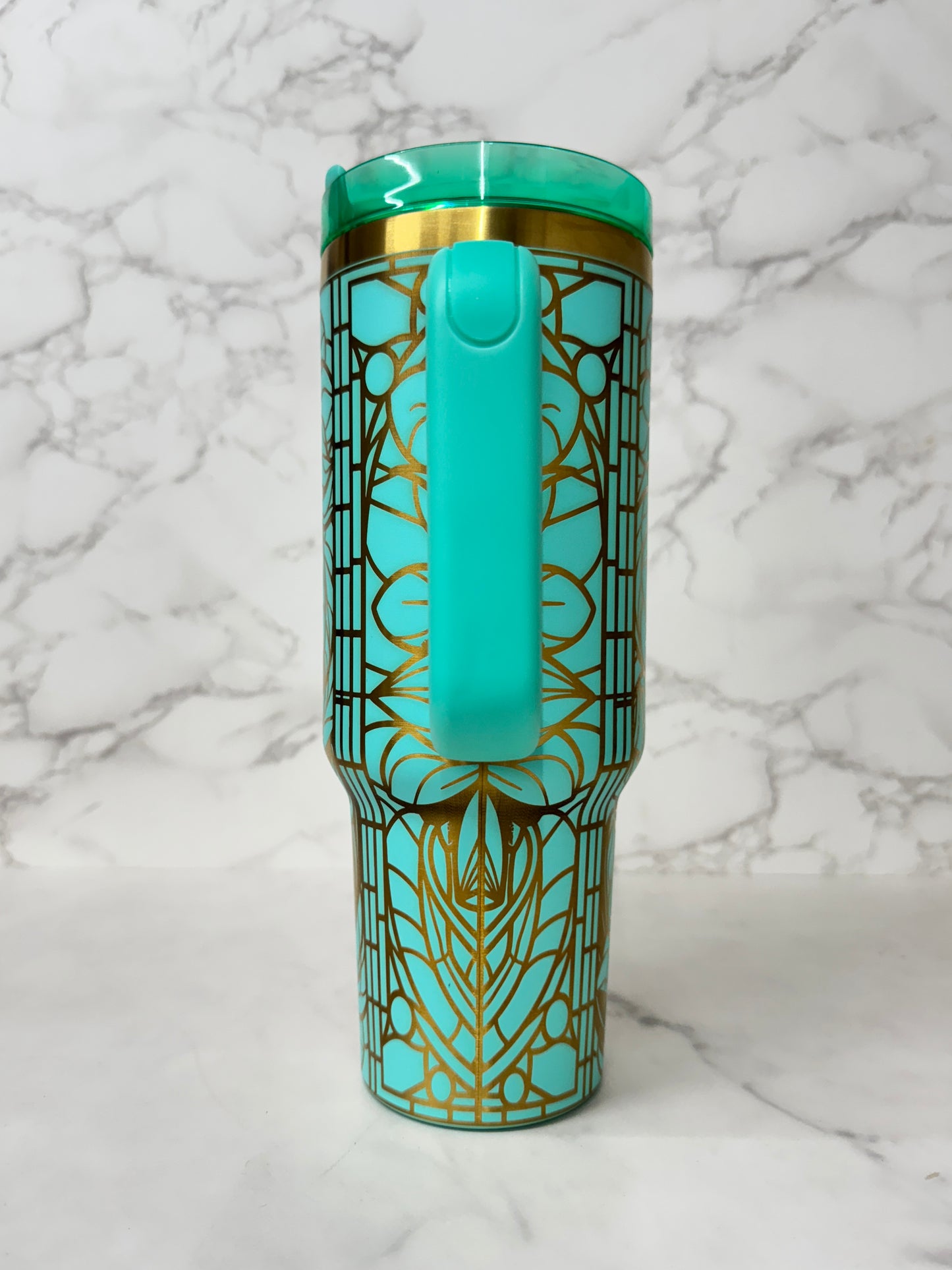 Jasmine-Inspired 40oz Tumbler – Royal Gaze Edition